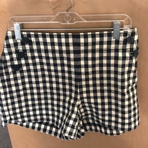 Loft Gingham blue and cream plaid shorts size 8